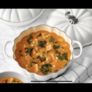 ~LeCreuset*NEW*4qt,Matte*WhitePumpkinCocotte Pot,Cast IronEnameled*Retails378.00